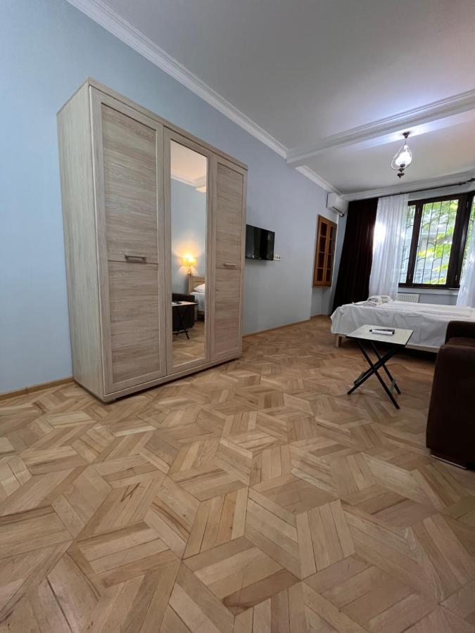 Vera City Center Apartment Тбилиси Экстерьер фото