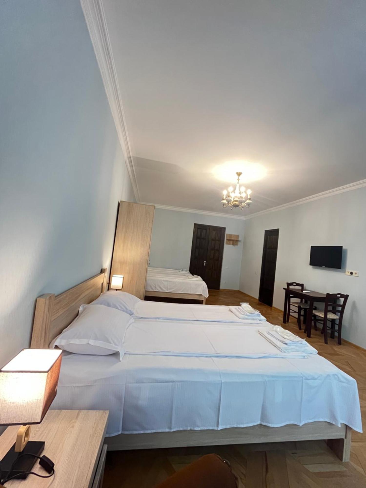 Vera City Center Apartment Тбилиси Экстерьер фото